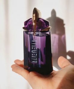 Alien Mugler là nước hoa lọt Top 5 mùi hương được yêu thích nhất thế giới